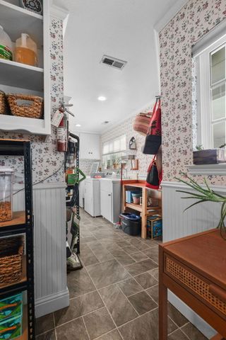 3330 Scenic Drive, Redding, CA 96001