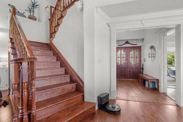 3330 Scenic Drive, Redding, CA 96001