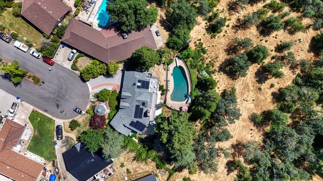 3330 Scenic Drive, Redding, CA 96001