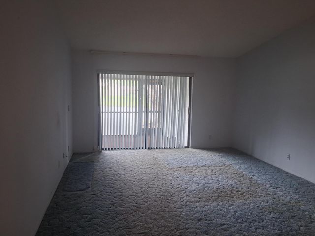 1024 Green Pine Boulevard I, West Palm Beach, FL 33409