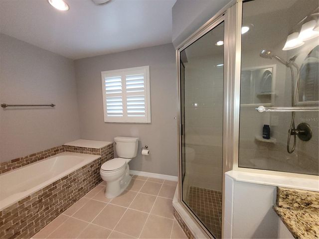 1104 RIFLECREST AVENUE, Valrico, FL 33594