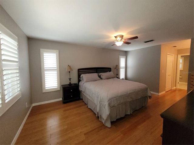 1104 RIFLECREST AVENUE, Valrico, FL 33594