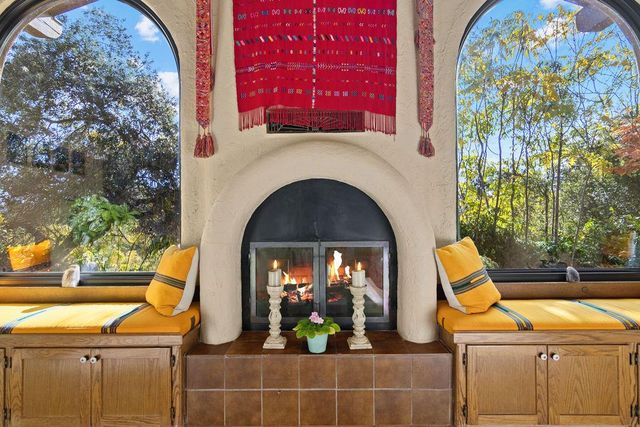 10722 Rawles Rd, Oakdale, CA 95361