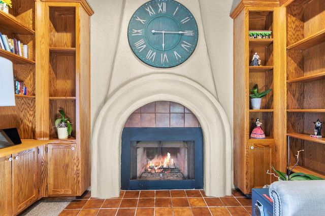 10722 Rawles Rd, Oakdale, CA 95361