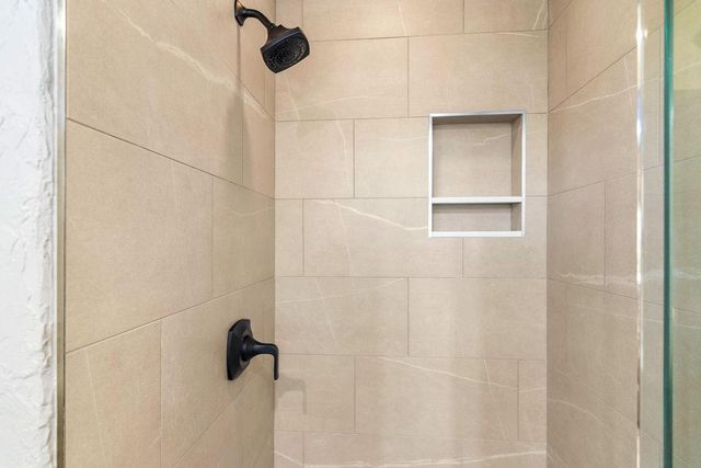 10722 Rawles Rd, Oakdale, CA 95361