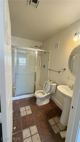 8413 Blazing Sun Avenue, Las Vegas, NV 89129