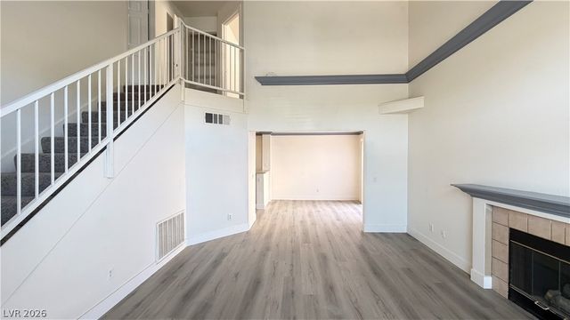 8413 Blazing Sun Avenue, Las Vegas, NV 89129