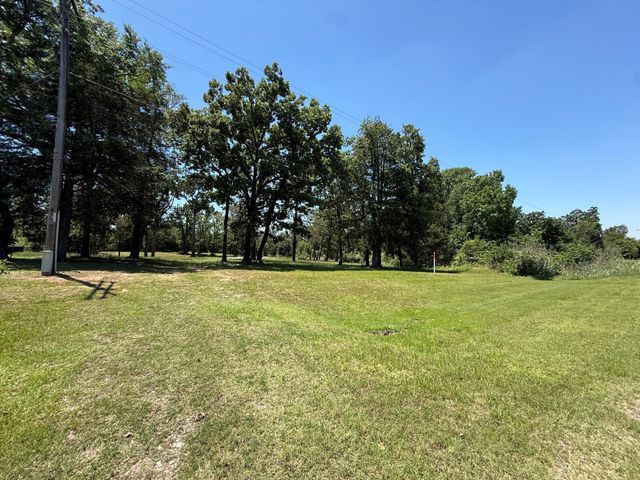 10308 Farm Market 831, Buffalo, TX 75831
