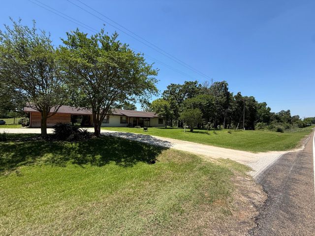 10308 Farm Market 831, Buffalo, TX 75831
