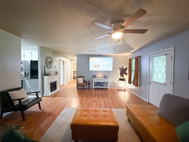 10308 Farm Market 831, Buffalo, TX 75831