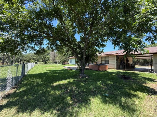 10308 Farm Market 831, Buffalo, TX 75831