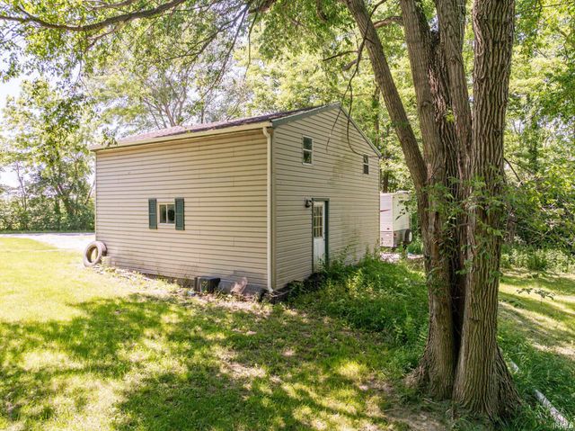 4660 E County Road 550 S, Muncie, IN 47302