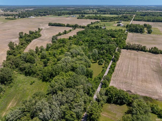 4660 E County Road 550 S, Muncie, IN 47302