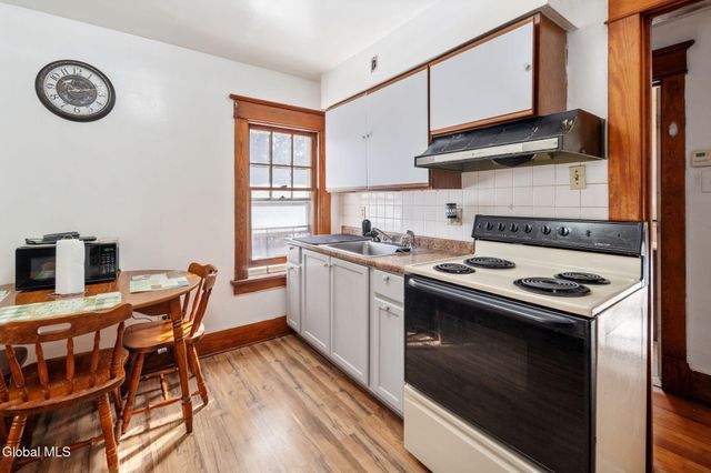 1905 Hamburg Street, Rotterdam, NY 12304