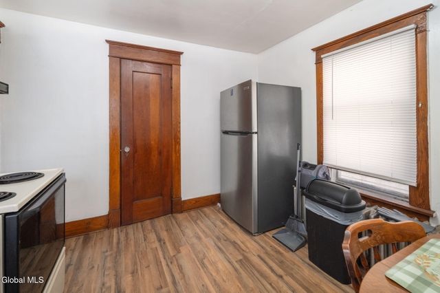 1905 Hamburg Street, Rotterdam, NY 12304