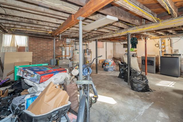 1905 Hamburg Street, Rotterdam, NY 12304