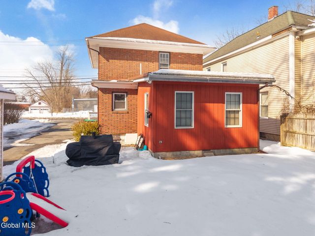 1905 Hamburg Street, Rotterdam, NY 12304