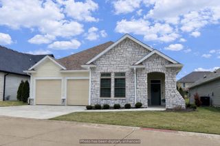 6302 MURANO WAY, Columbia, MO 65201