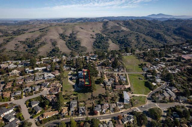 911 Clark Pl, El Cerrito, CA 94530