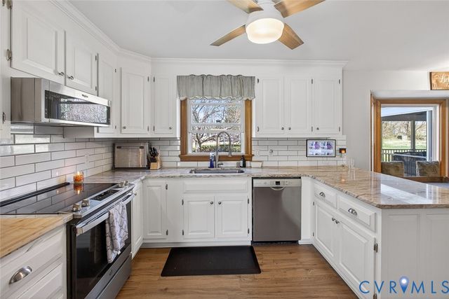 7234 Hanover Grove Ln, Mechanicsville, VA 23111