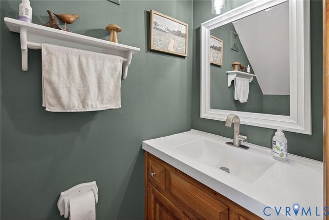 7234 Hanover Grove Ln, Mechanicsville, VA 23111