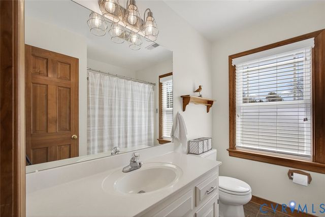 7234 Hanover Grove Ln, Mechanicsville, VA 23111