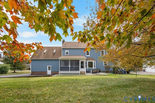 7234 Hanover Grove Ln, Mechanicsville, VA 23111