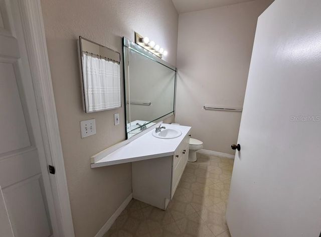 5174 NORTHRIDGE ROAD 311, Sarasota, FL 34238