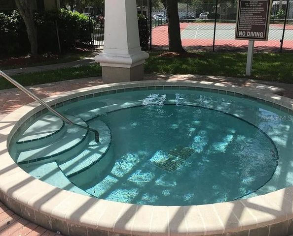 5174 NORTHRIDGE ROAD 311, Sarasota, FL 34238