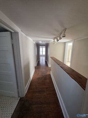 727 Sherrod Avenue, Florence, AL 35630