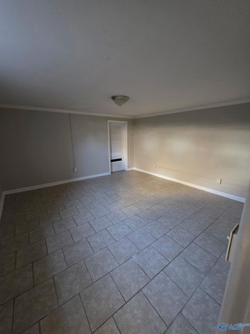 727 Sherrod Avenue, Florence, AL 35630