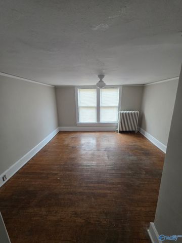 727 Sherrod Avenue, Florence, AL 35630