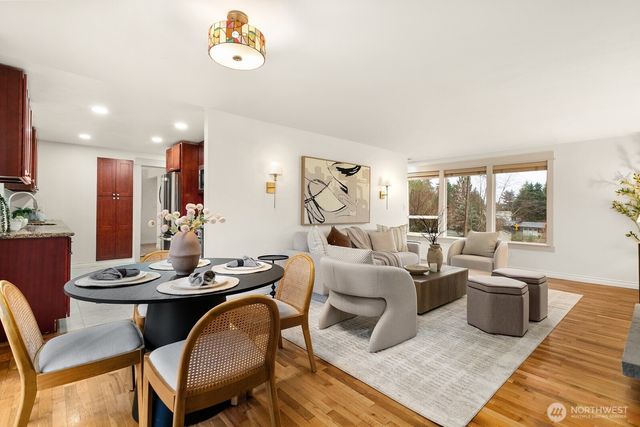 20008 101st Place NE, Bothell, WA 98011