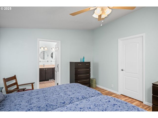 3220 CRESCENT Ave 80, Eugene, OR 97408