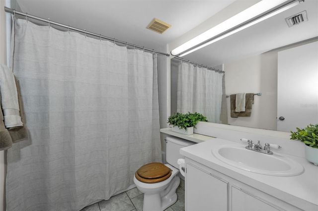 2687 PINE RIDGE WAY S B2, Palm Harbor, FL 34684