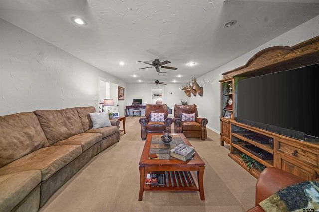 1054 CR 4116, Quitman, TX 75783