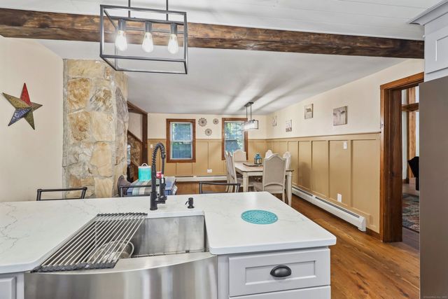 21 Church Street, Prospect, CT 06712
