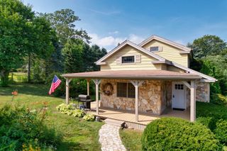 21 Church Street, Prospect, CT 06712