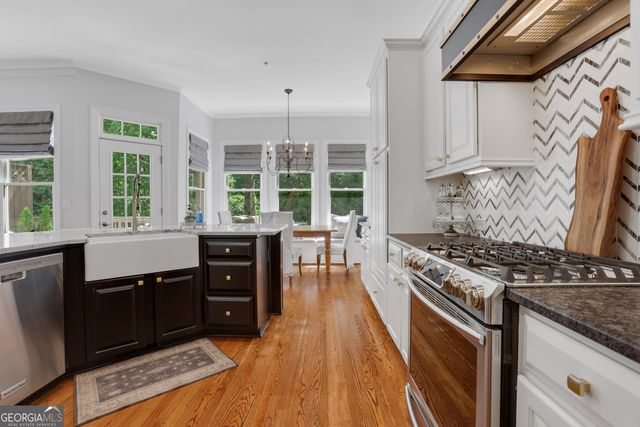 2555 Milford Lane, Alpharetta, GA 30009