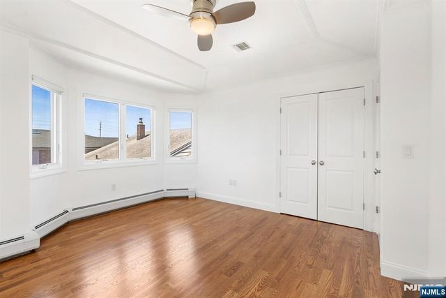 80B Liberty Place, Palisades Park, NJ 07650