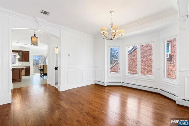 80B Liberty Place, Palisades Park, NJ 07650