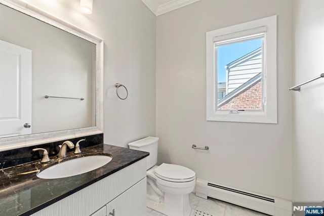 80B Liberty Place, Palisades Park, NJ 07650