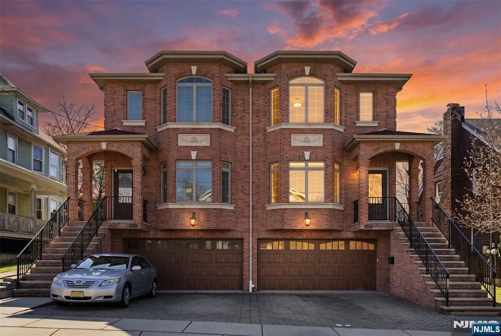80B Liberty Place, Palisades Park, NJ 07650
