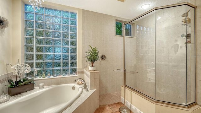 14324 SILVER TROUT DRIVE, Lakewood Ranch, FL 34202