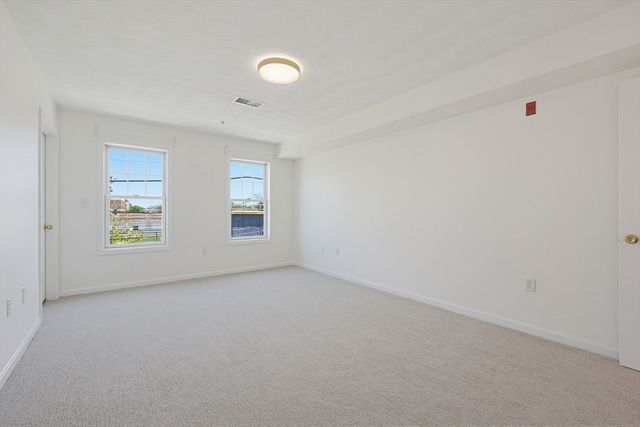 51 Pearl St 205, Malden, MA 02148