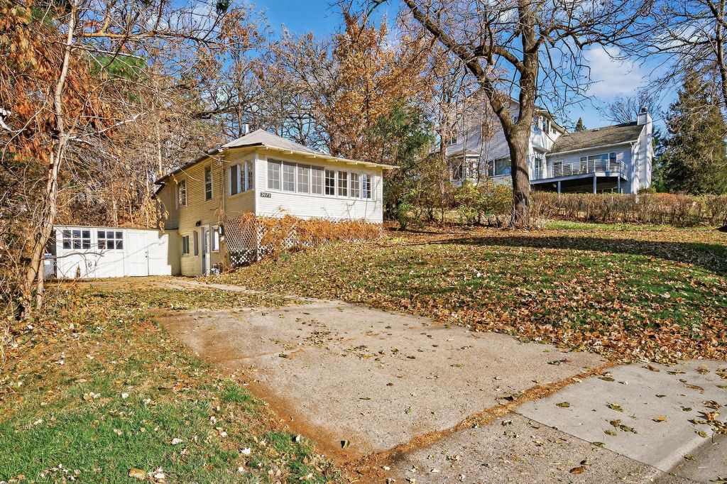 3073 Highland Boulevard, Mound, MN 55364