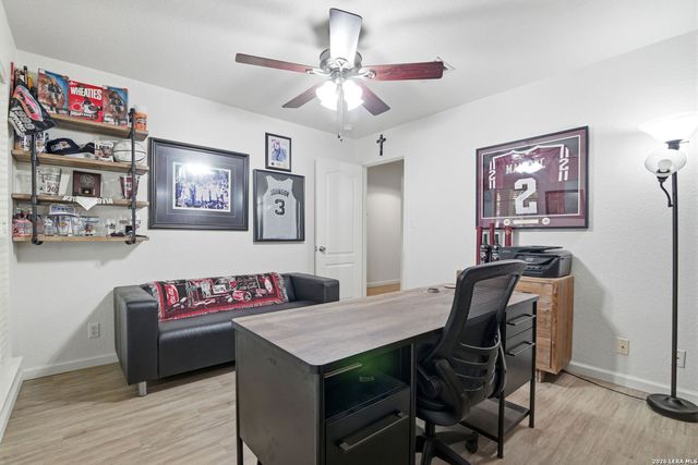 516 THOREAU TRL, Schertz, TX 78154