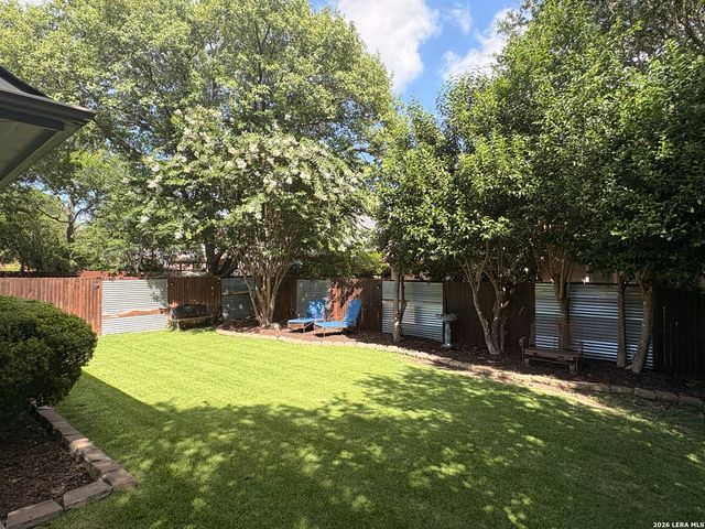 516 THOREAU TRL, Schertz, TX 78154