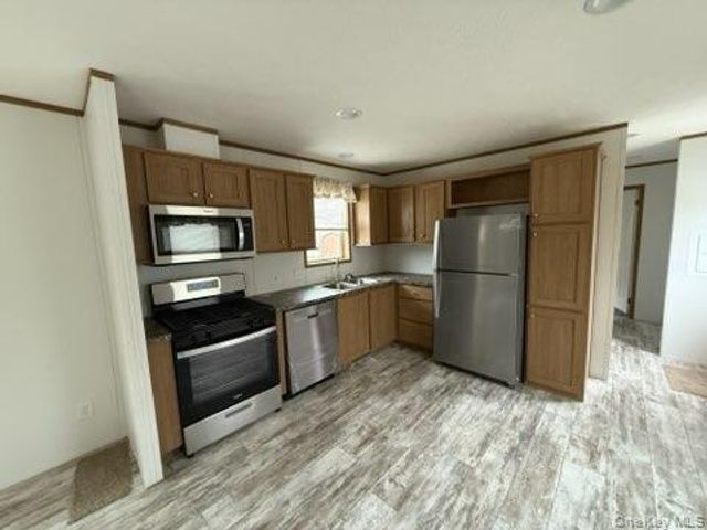 3146 Route 9w 5A, New Windsor, NY 12553