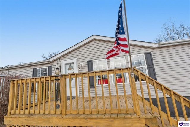 305 Ellen Lane, Brandenburg, KY 40108